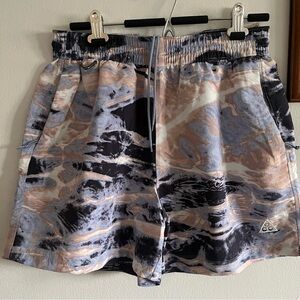 Nike ACG Women’s Printed Shorts, Size M, Brand New with tags